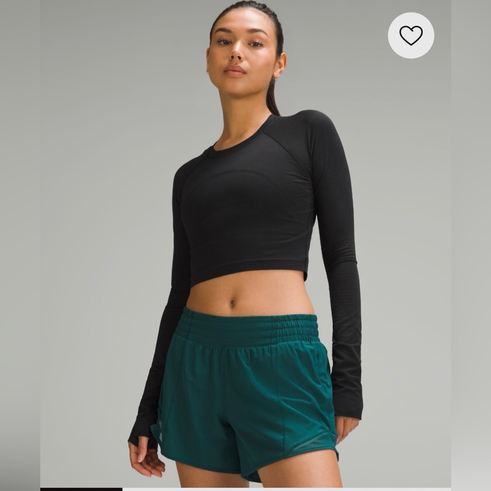 Lululemon Swiftly tech Long Sleeve Crop Top, size 4 black